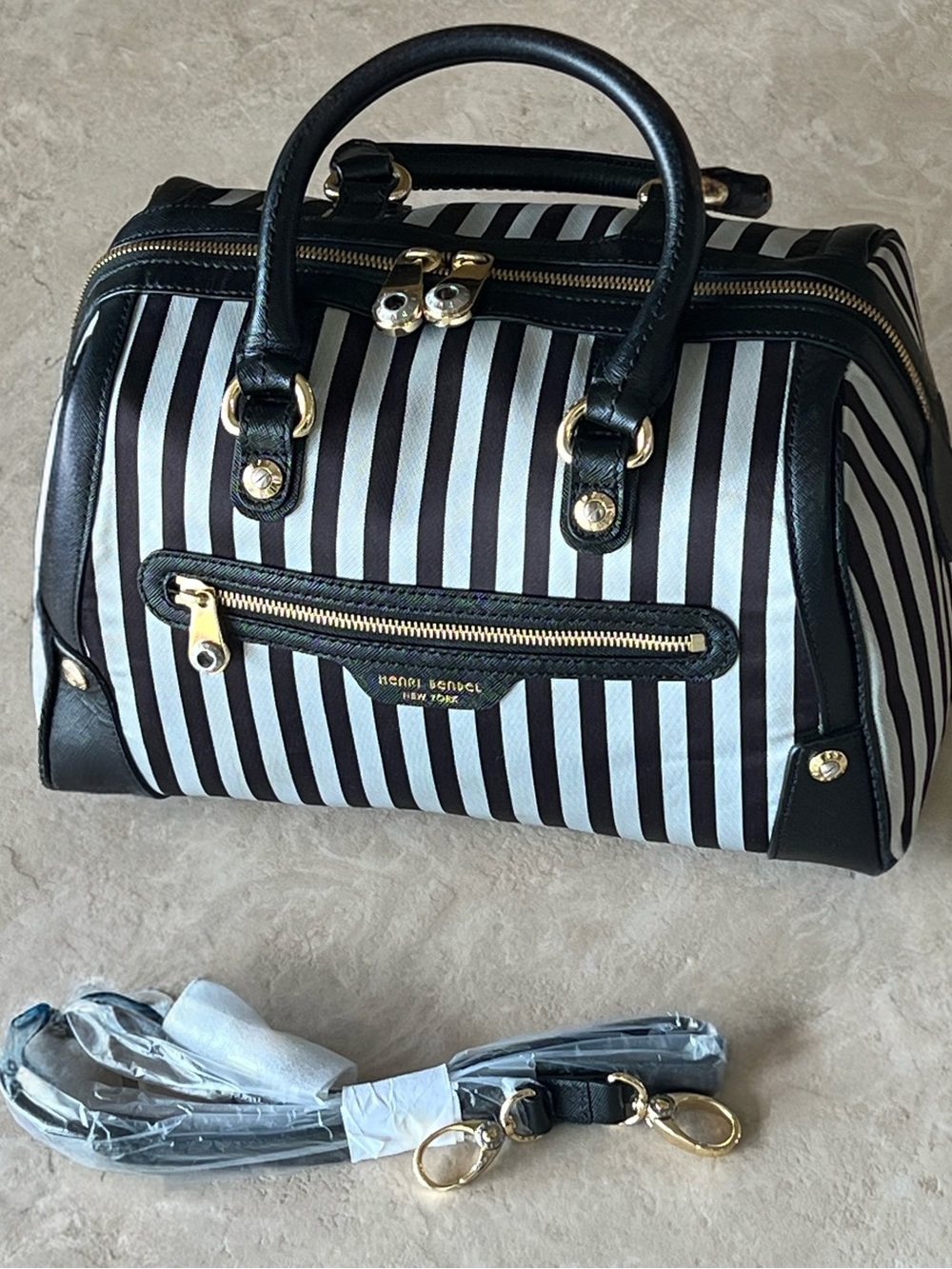 Henri Bendel Miss Bendel Black and White Barrel Bag Gold Hardware w/ Strap